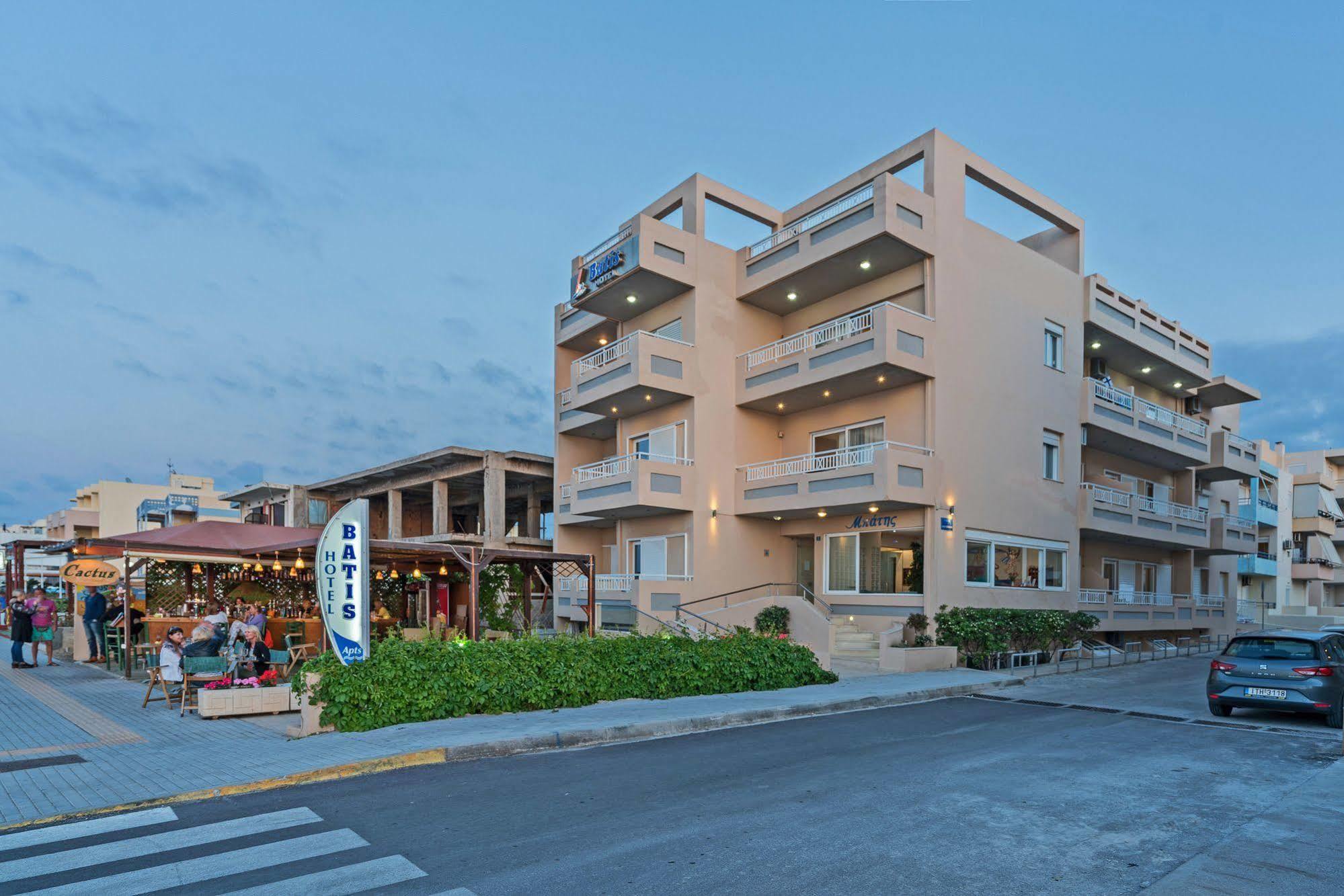 โรงแรมบาติส Rethymno  ภายนอก รูปภาพ